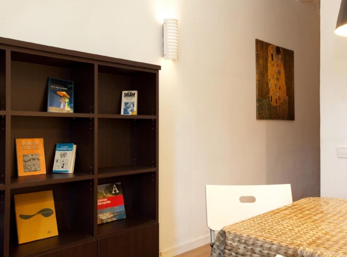 Authentic Flat2 In Poble Sec - Paralelo Barcelona Bagian luar foto