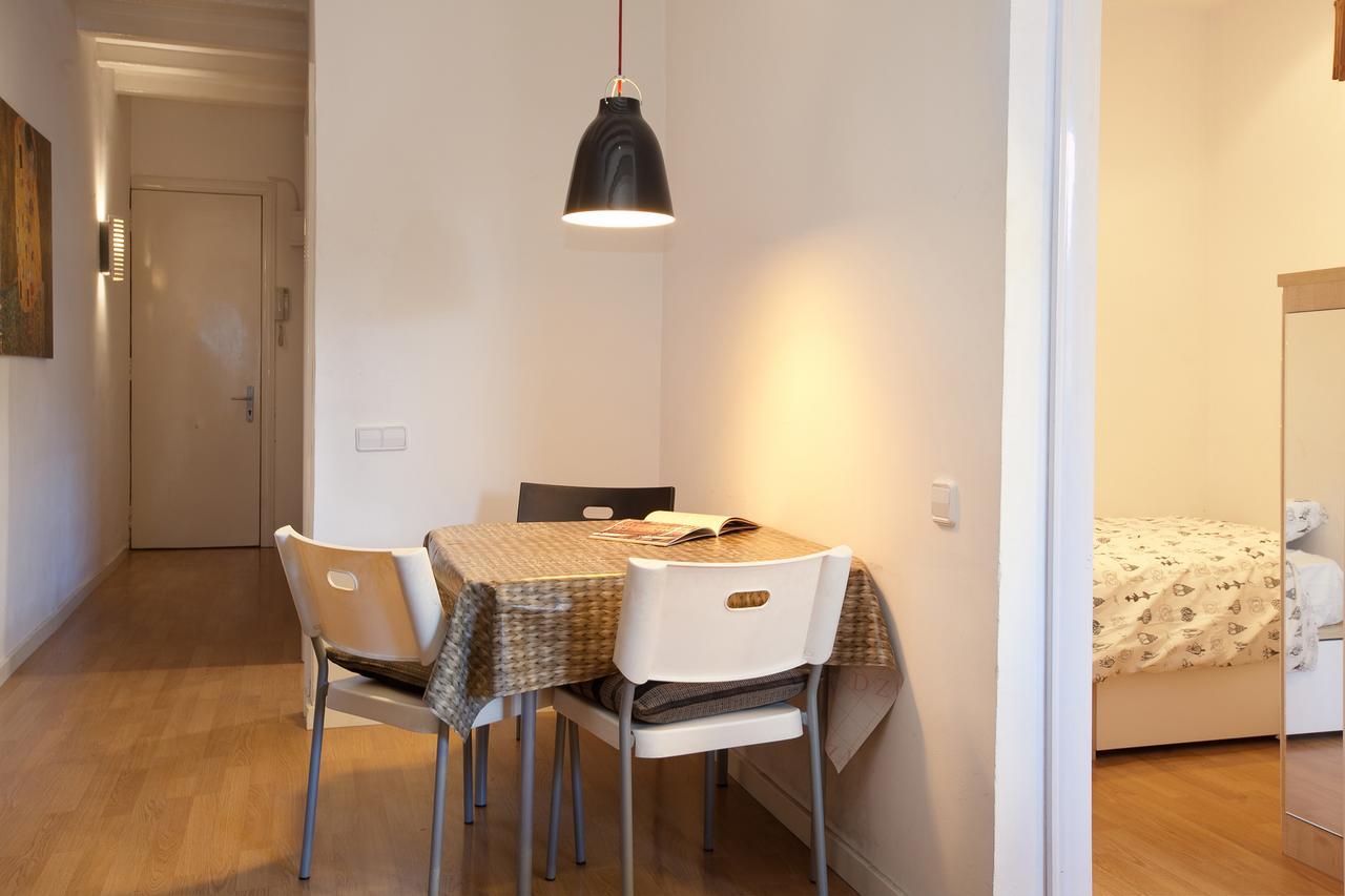 Authentic Flat2 In Poble Sec - Paralelo Barcelona Bagian luar foto